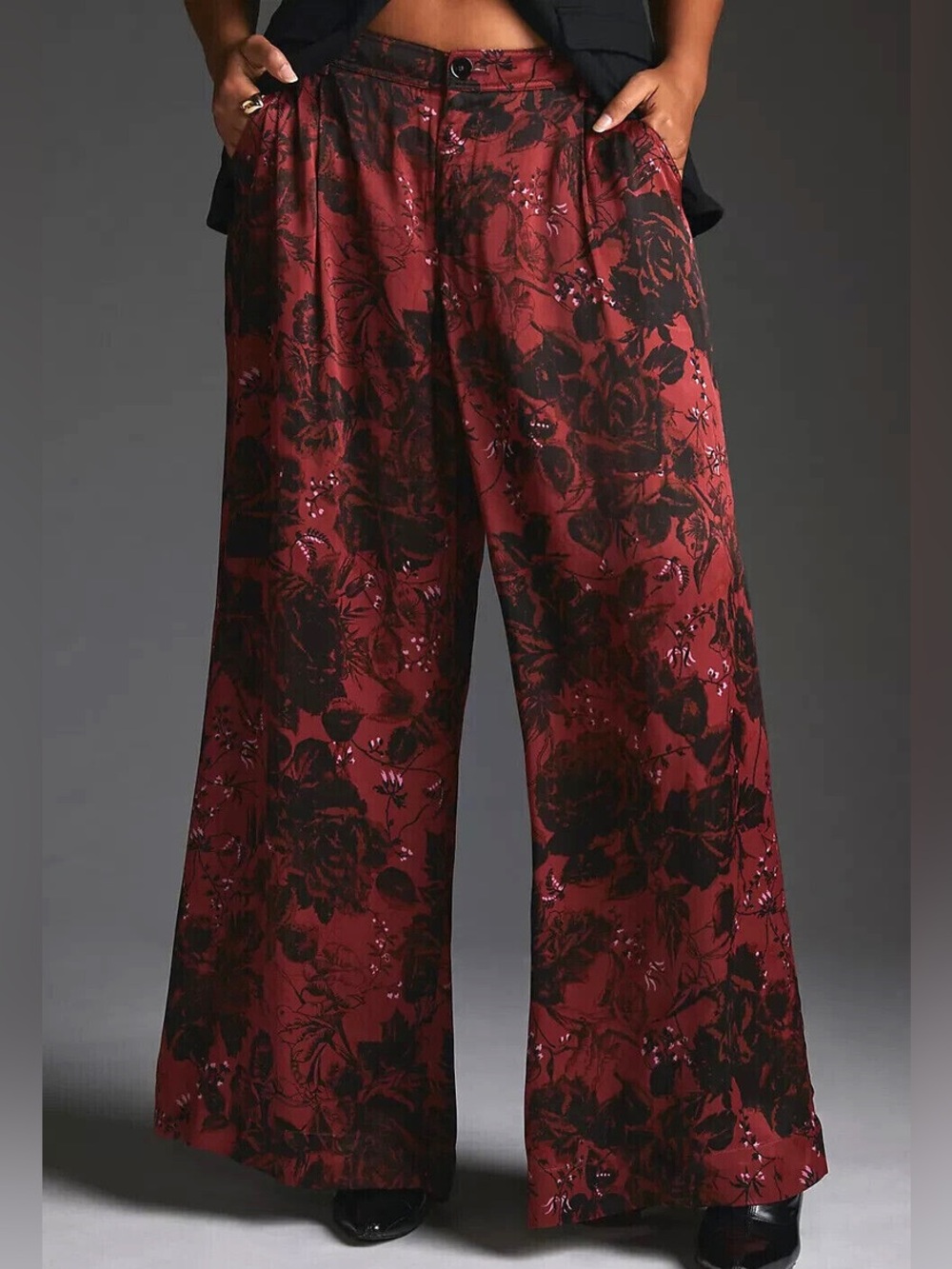 Anthropologie Low Rise Pleated Wide Leg Trouser Pant Red Black Floral Size 10